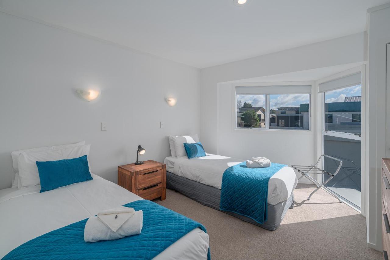 Waterfront Apartments Whitianga Exterior photo
